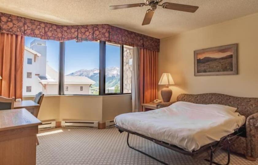 Studio 565 Perfect Location With Pool And Hot Tub Крестед-Бьютт Экстерьер фото